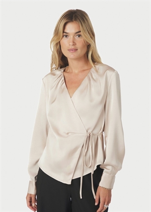 Caprina heavy sateen bluse Champagne Neo Noir 